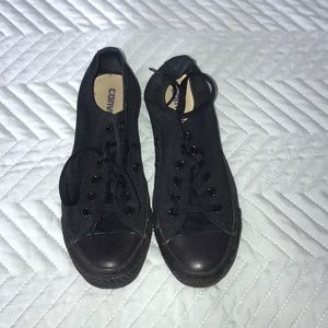 Black converse